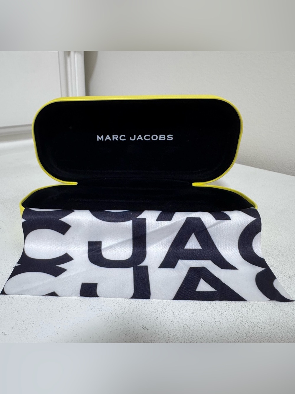 Marc Jacobs Sunglasses Case Eyeglass Hard Case and Cleaning Cloth, Yellow